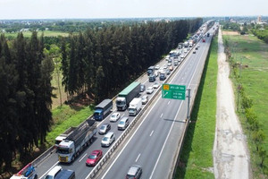 Liên danh Đèo Cả ký kết triển khai dự án mở rộng cao tốc TP. HCM - Trung Lương - Mỹ Thuận hơn 36.000 tỷ