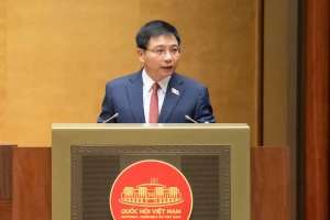 Đề xuất Hà Nội có thể phá dỡ, cải tạo chung cư cũ nếu đồng thuận trên 75%