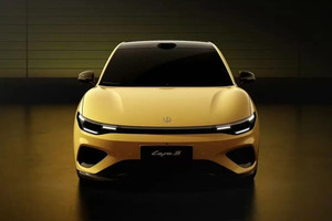 Mẫu hatchback điện thiết kế năng động, giá chỉ 360 triệu: Có đỗ tự động, đèn nội thất 256 màu cùng cửa sổ trời sang chảnh, Hyundai i10 có ‘khắc chế’ mới