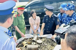 'Nóng' buôn lậu qua đường biển