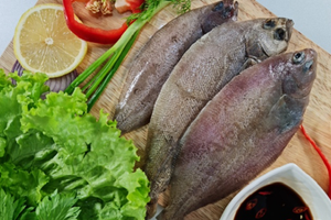 Loài cá 'xấu lạ' nhưng là đặc sản giàu dinh dưỡng giá chỉ từ 100.000 đồng/kg, dân sành ăn ráo riết tìm mua