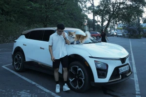 Trai phố 21 tuổi lái VinFast VF 7 xuyên Việt cùng mẹ: Chạy 20.000 km sau 3 tháng, 'bóc mẽ' sự thật về chi phí vận hành 'không gì là miễn phí'