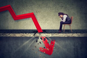 VN-Index thủng 1.700 điểm, 'bom tấn' tỷ USD giảm sâu ngay phiên đầu lên HoSE