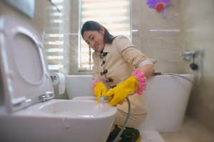 Hoa hậu có đôi chân dài 1,22m nay 'đi làm osin', mẹ từng cản trước một quyết định là cựu Giám đốc Kho bạc, khoe sống trong căn hộ sang chảnh view Hồ Tây