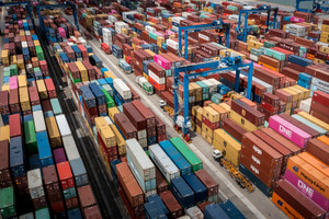 Khi doanh nghiệp tư nhân giải bài toán điểm nghẽn logistics