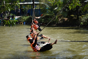 Gần 5.600 tỷ đồng được tung vào thị trường, cổ phiếu bất động sản giảm sàn la liệt