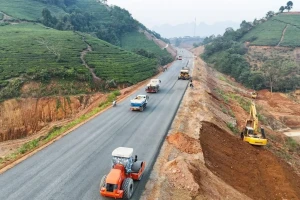 Lọt top chậm giải ngân chậm nhất nước, Tuyên Quang dùng công cụ đánh giá thi đua cán bộ để khắc phục