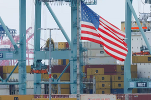 Ông Trump giáng đòn thuế, Đông Nam Á hưởng lợi?