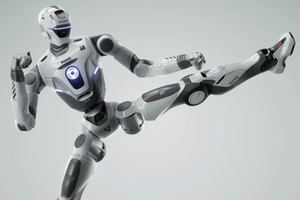 Robot Trung Quốc rẻ tiền 'vả mặt' đế chế tỷ đô của Elon Musk