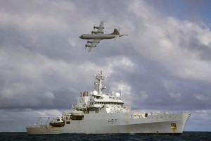 Dùng robot của Mỹ để tìm kiếm máy bay MH370