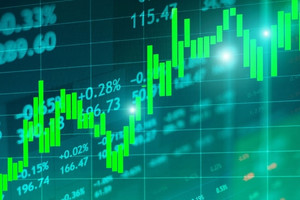 HDB tăng trần trước thời điểm chốt quyền chia cổ tức 25%