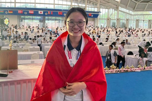 'Thần đồng' Việt sinh năm 2000 giành Huy chương Vàng 'Siêu trí nhớ thế giới', lập kỷ lục đặc biệt