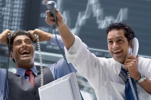 Khối ngoại gom mạnh cổ phiếu nhóm chứng khoán trong phiên VCK chào sàn HoSE