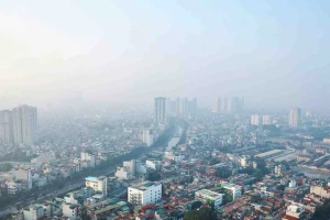 Hà Nội phải giảm 20% nồng độ bụi PM2.5, chất lượng không khí tại TPHCM ‘được kiểm soát’
