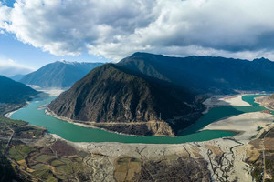Láng giềng Việt Nam mang 4,42 triệu tỷ vào dãy Himalaya, tham vọng xây dựng 'siêu đập thủy điện' lớn nhất thế giới, công suất gấp 3 lần đập Tam Hiệp