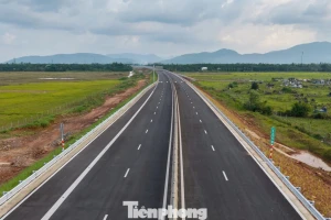 Diện mạo cao tốc Quảng Ngãi - Hoài Nhơn có đường hầm đặc biệt