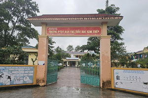 Hiệu trưởng ‘cầu cứu’ vì không có tiền nộp phạt