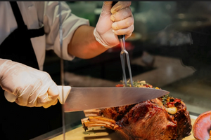 Chuỗi nhà hàng nổi tiếng bất ngờ đóng cửa toàn bộ 736 cơ sở trong 24 giờ: Chuyện gì xảy ra?