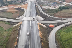 2 ngày nữa, chính thức thông xe tuyến cao tốc Tuyên Quang - Hà Giang, rút ngắn kết nối từ 4 giờ còn chưa đầy 1 giờ