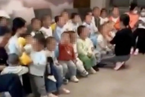 Đại gia nổi tiếng sinh ra hàng trăm đứa con mang quốc tịch Mỹ, mong muốn có ‘siêu gia đình’ để kế thừa sự nghiệp kinh doanh