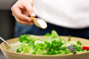 51 tuổi bị cao huyết áp, người đàn ông bỏ ăn muối 4 tháng, kết quả tái khám khiến bác sĩ ngã ngửa