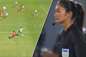 Nữ trọng tài ‘cướp trắng’ bàn thắng của tuyển nữ Việt Nam vội khóa Facebook, HLV Mai Đức Chung bức xúc nói gì?