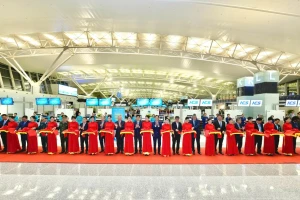 Khánh thành ga T2 Nội Bài mở rộng, chuyến bay đầu tiên cất cánh đi Long Thành