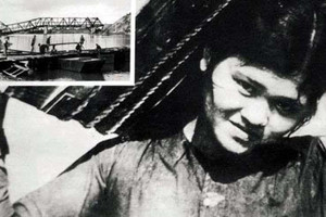 Nữ Anh hùng LLVT nhân dân nặng 42kg, vác cùng lúc 2 hòm đạn 98kg băng qua đê, 3 lần được gặp Bác Hồ