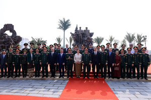 Việt Nam chính thức khánh thành tượng đài chuyên gia, chiến sĩ 5 nước tại bảo tàng lớn bậc nhất cả nước