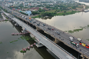 Ngày kia, chính thức thông xe cầu vượt sông 9.000 tấn tại thành phố giàu nhất Việt Nam