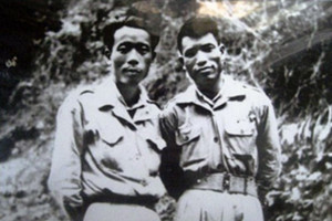 Vị Đội trưởng đầu tiên của Đội Việt Nam Tuyên truyền Giải phóng quân, được phong quân hàm Thiếu tướng khi mới 33 tuổi