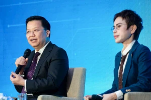 Đằng sau giao dịch số chỉ mất... 1 phút