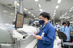 Thủ tướng yêu cầu hoàn thành cắt giảm tối thiểu 30% điều kiện kinh doanh trước 31/12