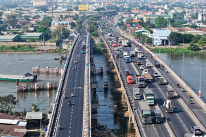 Hôm nay, chính thức thông xe cầu vượt sông 9.000 tấn tại thành phố giàu nhất Việt Nam