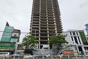 Tòa nhà 28 tầng bỏ hoang nằm sát sườn Vành đai 1 về tay chủ cũ Kinh Bắc sau hơn 1 thập kỷ ‘mua đi, bán lại’