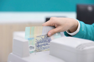 Bức tranh tài chính ABBank: Kỳ vọng gì ở cổ phiếu ABB?