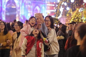 Tổng Liên đoàn Lao động Việt Nam nhất trí phương án nghỉ Tết Dương lịch 2026 4 ngày liên tục