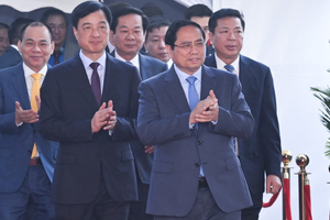 Cú hích hạ tầng 3,4 triệu tỷ đồng tạo 'sóng ngầm' trong nhóm bất động sản - ngân hàng - vật liệu xây dựng