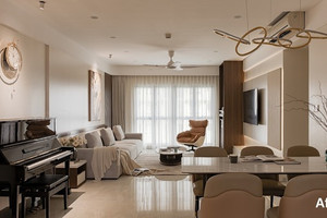 Ban công mở, ánh sáng ngập tràn: Không gian sống đáng mơ ước sau lần sửa nhà thứ 2