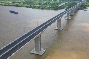 2 tỉnh thành giàu nhất cả nước sắp có thêm 3 cầu mới, khơi thông kết nối đôi bờ dòng sông dài nhất Việt Nam