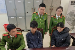 Khám xét nhà riêng, bắt khẩn cấp Nguyễn Thị Thảo sinh năm 2001