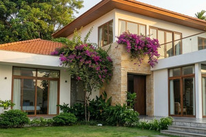 Tận hưởng cuộc sống yên bình trong căn hộ với kiến trúc nhà vườn đương đại giữa làng quê