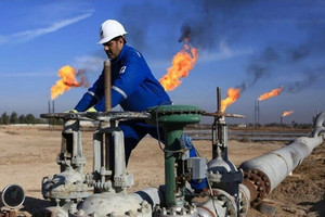 Quốc gia châu Á 'bất tử' trước vòng vây trừng phạt của Mỹ, xuất khẩu gần 1,7 triệu thùng dầu mỗi ngày