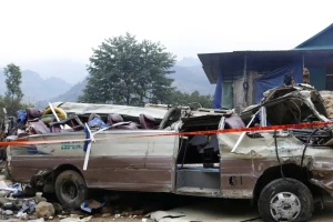 Danh tính các nạn nhân tử vong trong vụ lật xe thiện nguyện tại Lào Cai