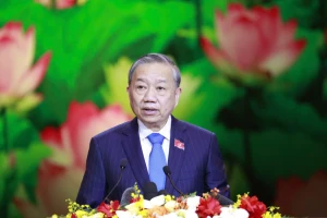 Tổng Bí thư: 'Khi mỗi người tốt lên, mỗi tổ chức mạnh lên, cả đất nước, dân tộc sẽ tiến lên'