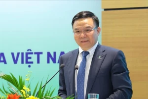 Quyền Bộ trưởng Công Thương Lê Mạnh Hùng nhận thêm nhiệm vụ