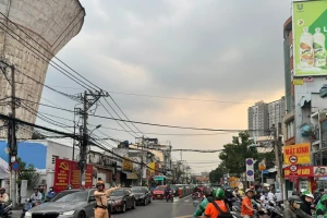 Cấm xe nhiều đường ở TPHCM để bắn pháo hoa Tết Dương lịch 2026