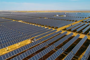 Quốc gia châu Á đối mặt ‘núi pin thải’ khổng lồ 11 triệu tấn, giấc mơ năng lượng sạch hóa ác mộng môi trường