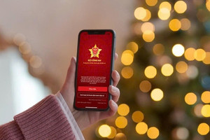 Sắp chi quà Tết 400.000 đồng, vì sao nhiều người chưa liên kết được tài khoản an sinh xã hội với ngân hàng?