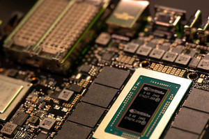 Cách 160 triệu USD chip Nvidia được tuồn lậu sang Trung Quốc